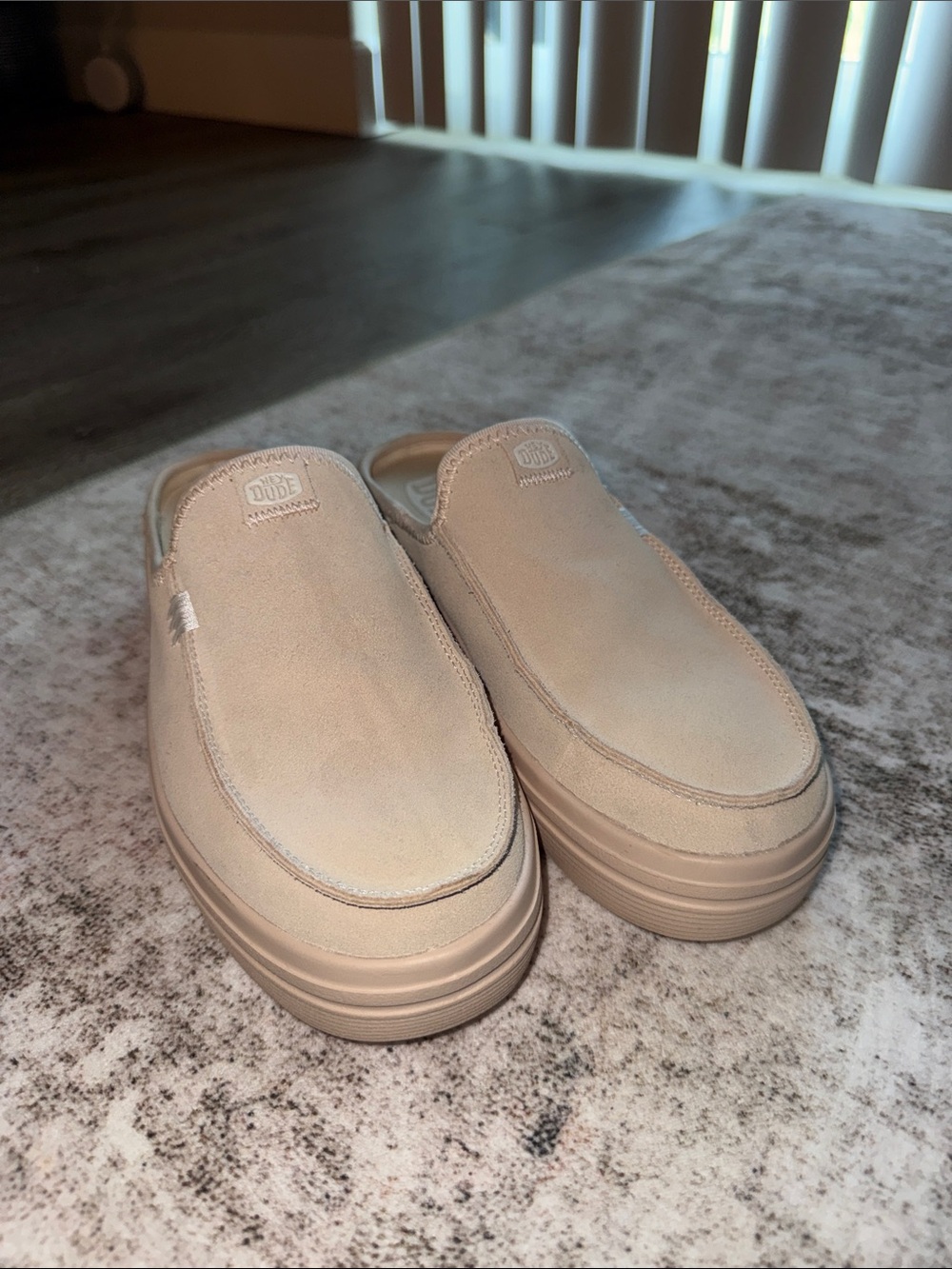 Women’s hey dudes size 8! Immaculate condition, no marks or stains. Never worn